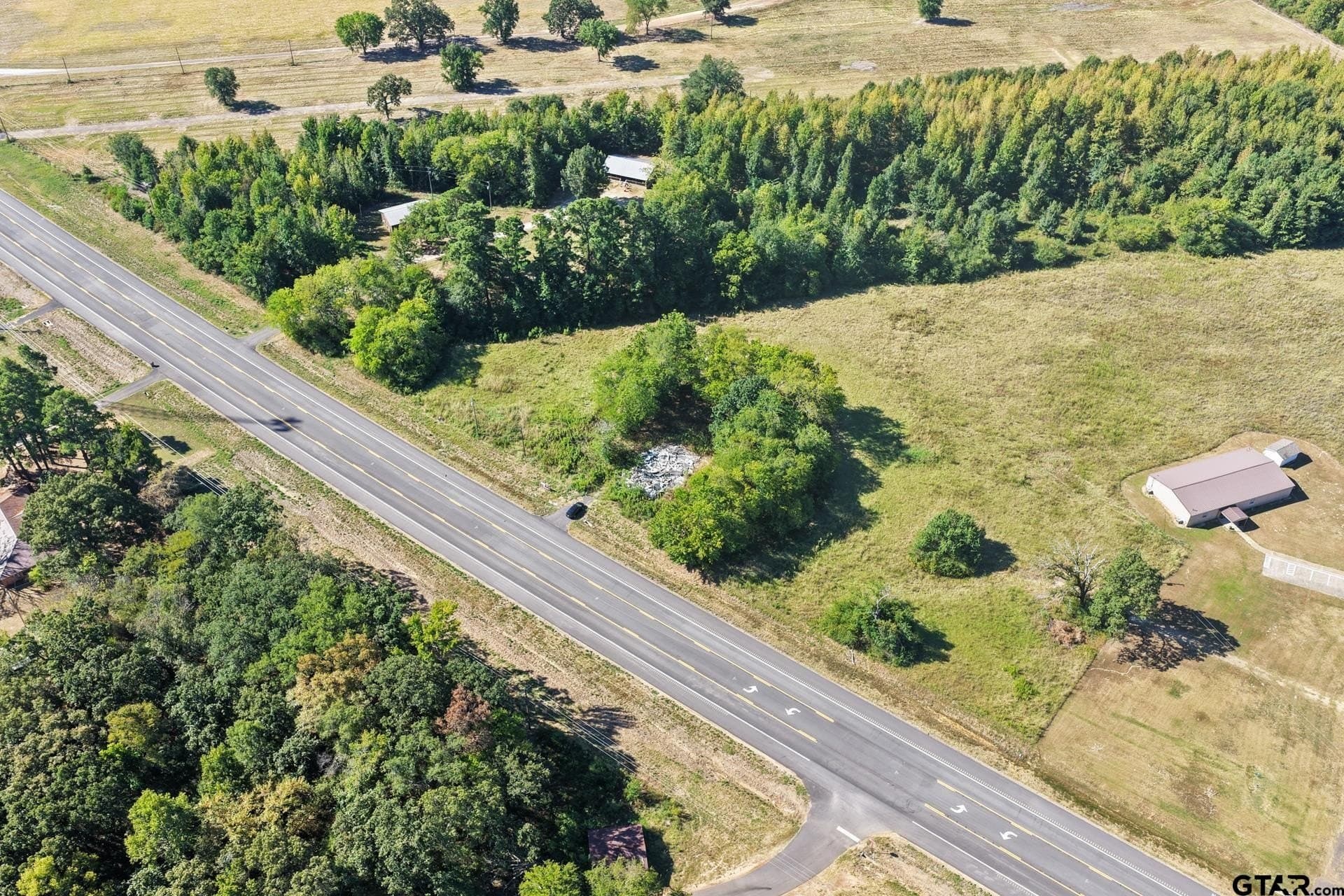 7.55 acres in Titus County - photo 4