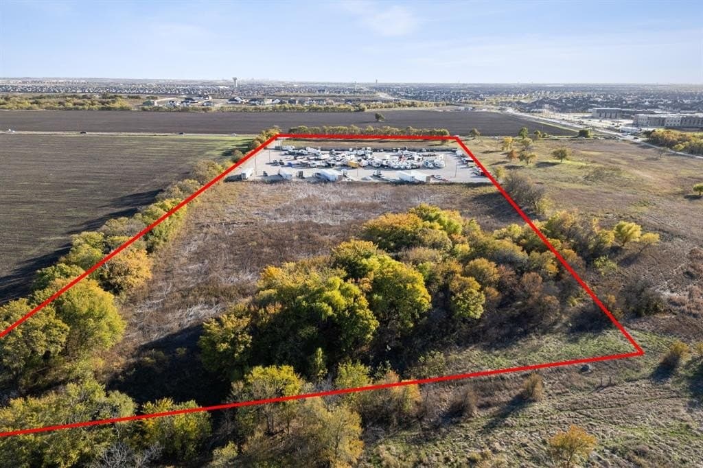 15 acres in Collin County gallery image 3