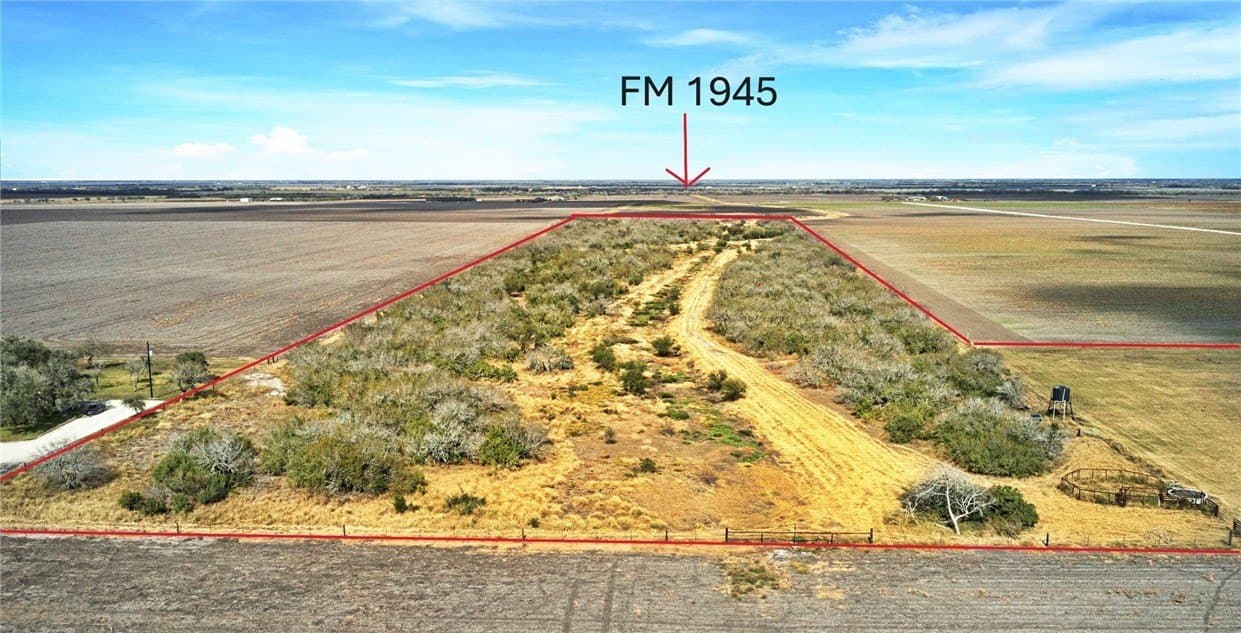 53.51 acres in San Patricio County