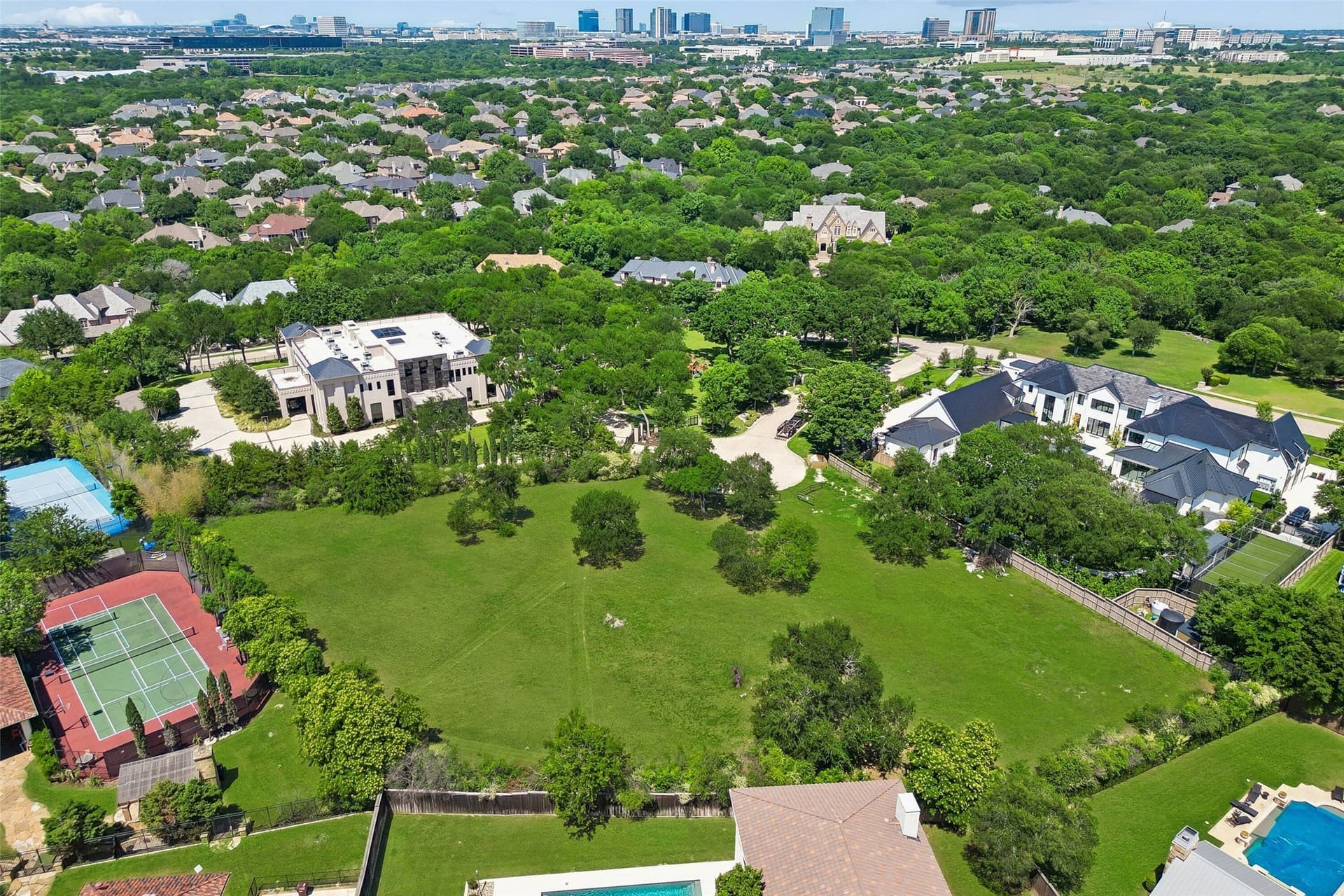 1.5 acres in Denton County gallery image 4