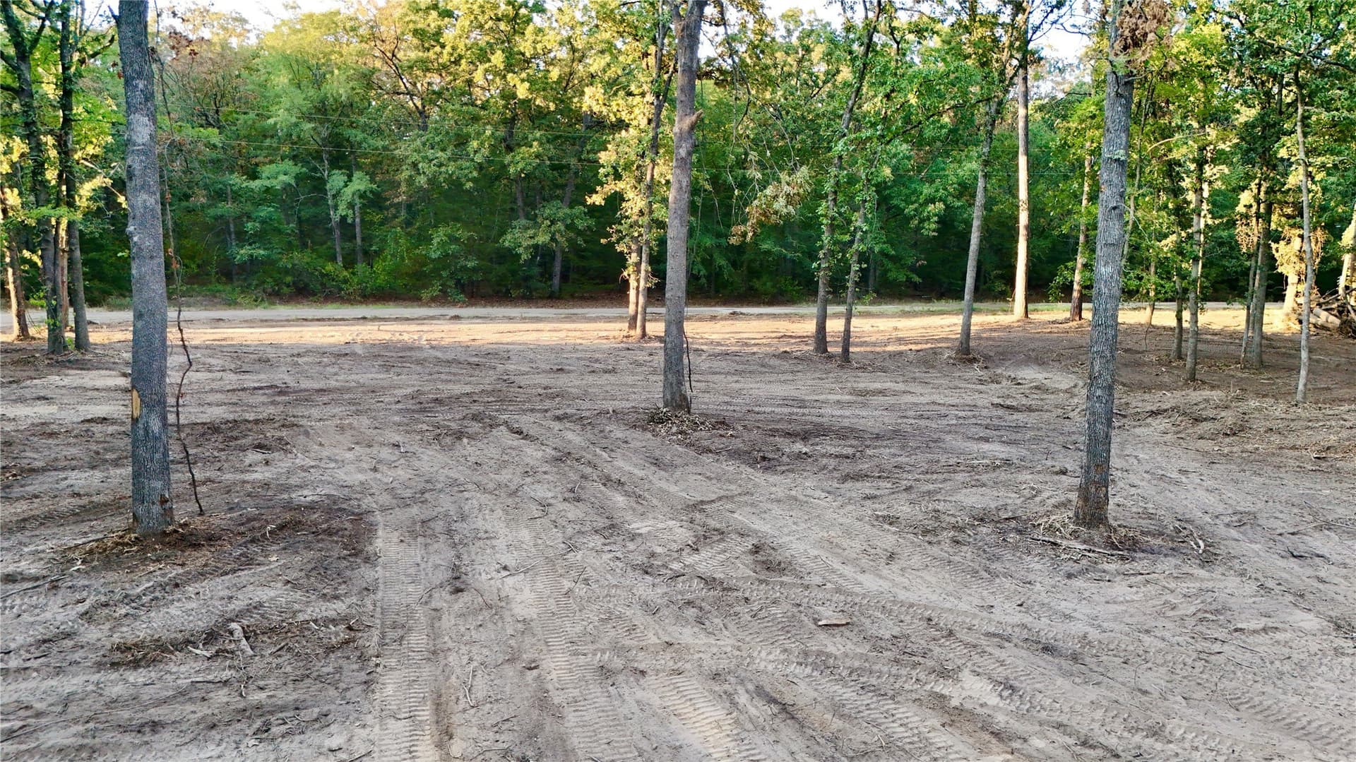 0.5 acres in Franklin (TX) County - photo 2
