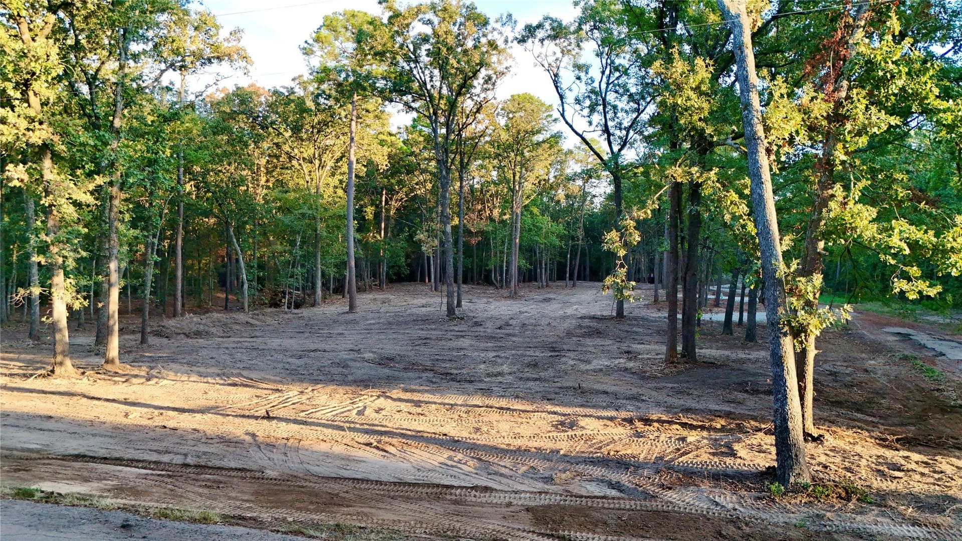 0.5 acres in Franklin (TX) County - photo 6