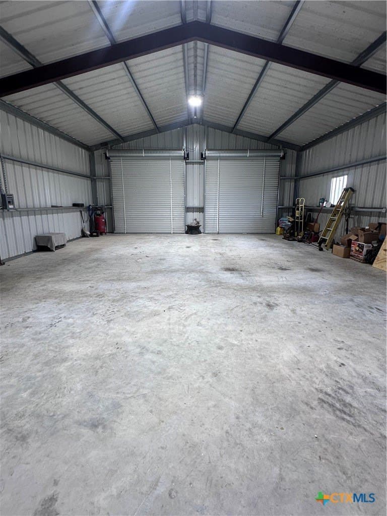 10 acres in Lavaca County - photo 32