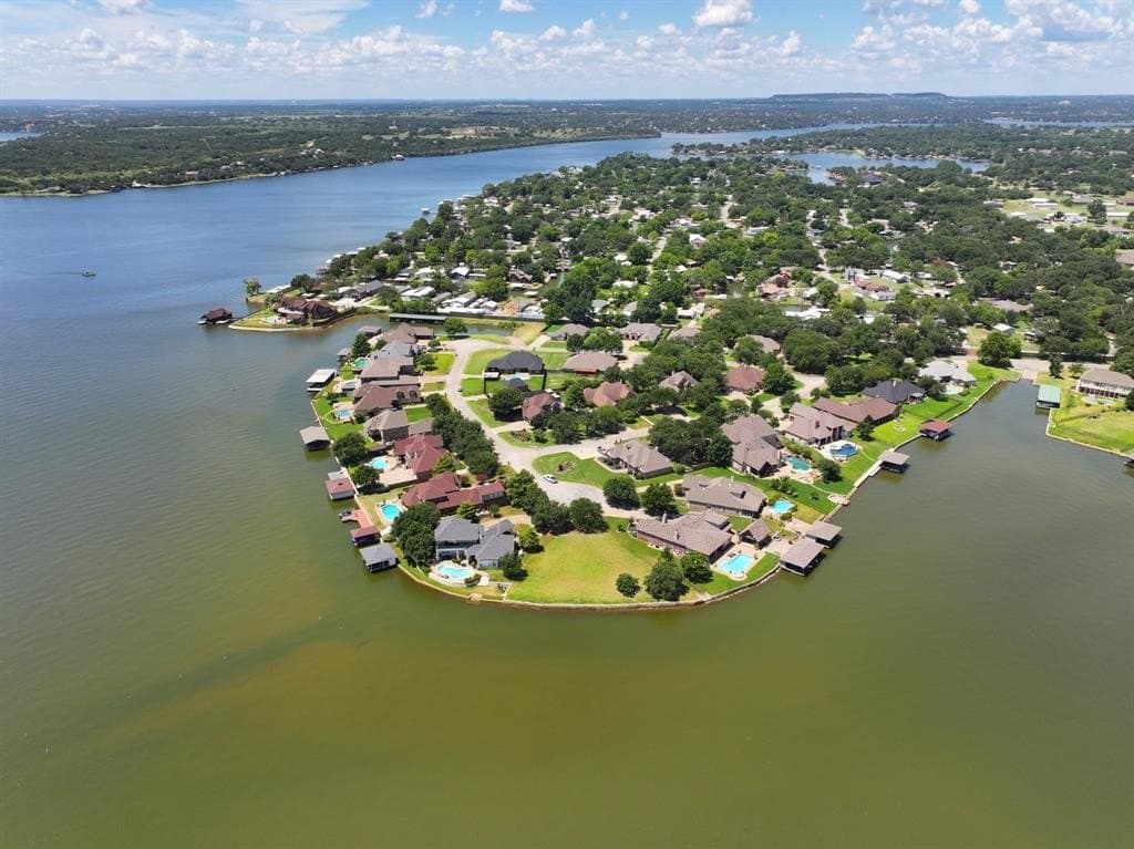 0.39 acres in Hood County gallery image 2