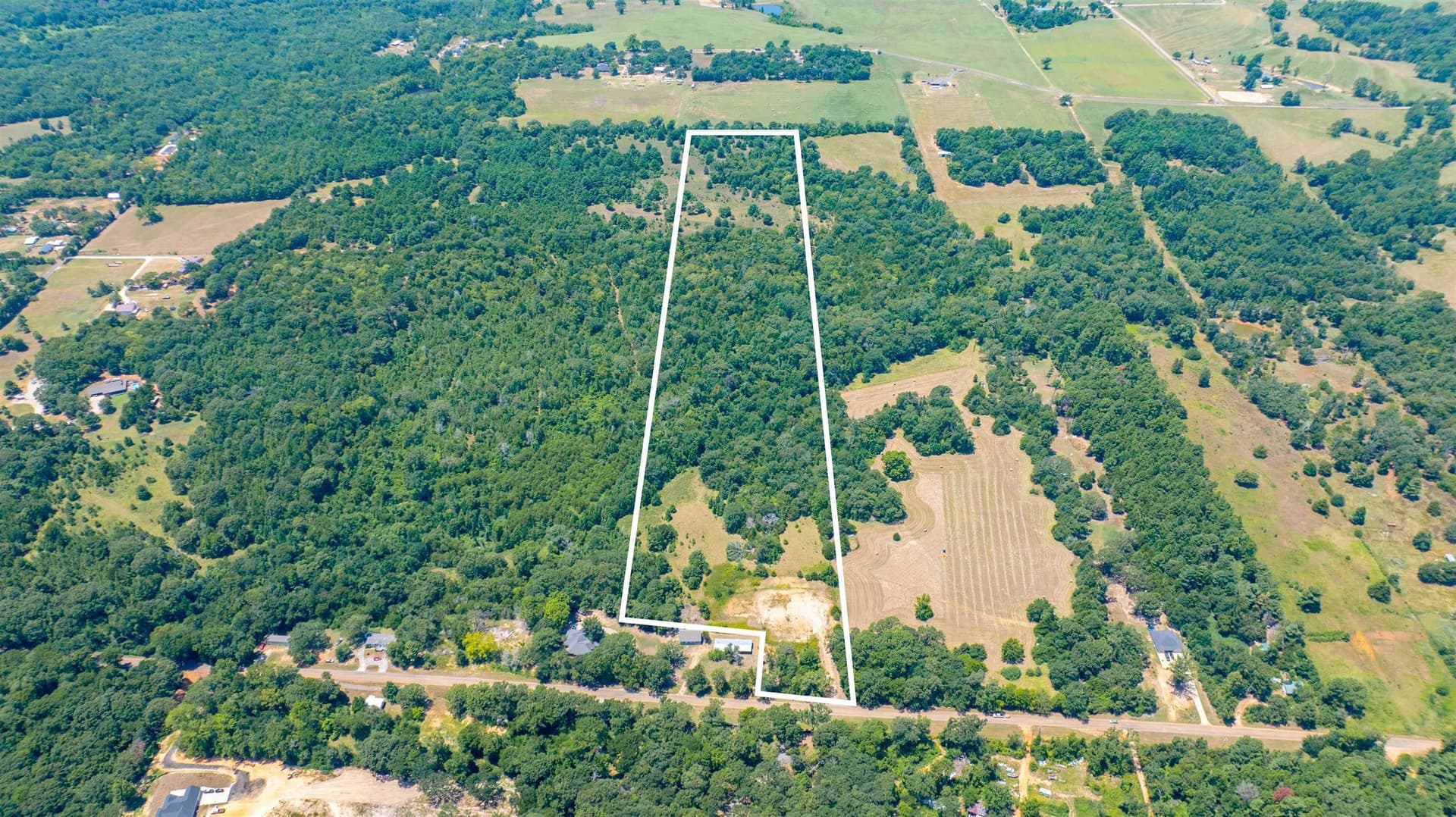 24.91 acres in Smith County gallery image 4