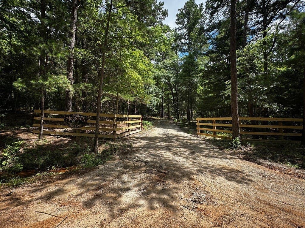 141.71 acres in ANDERSON County - photo 3