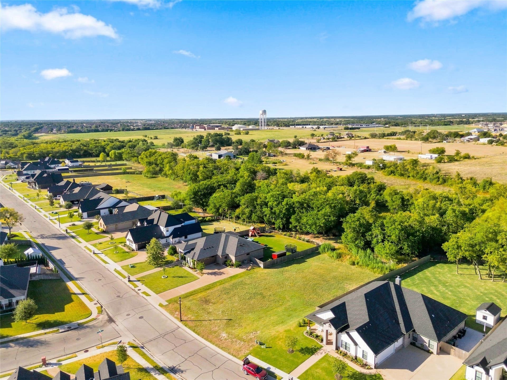 0.79 acres in McLennan County - photo 4