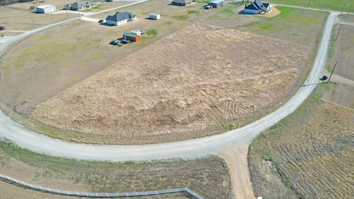 2.11 acres in Fannin County gallery image 2