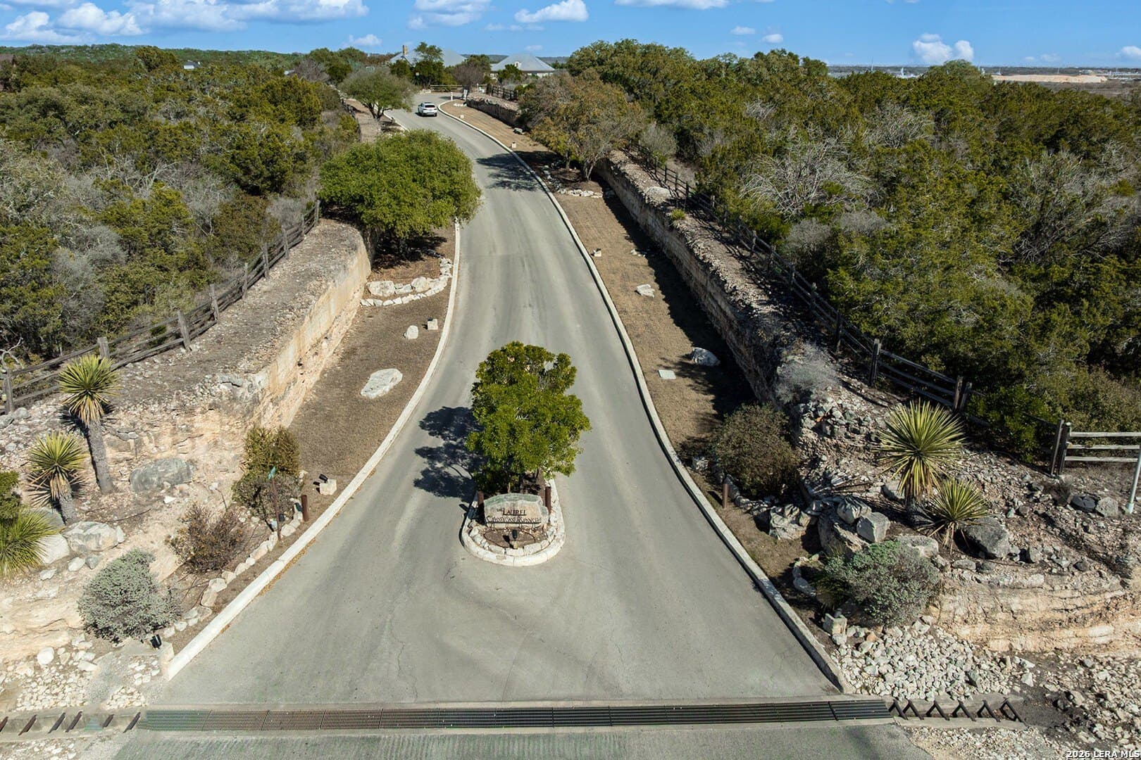 2.01 acres in Medina County gallery image 3