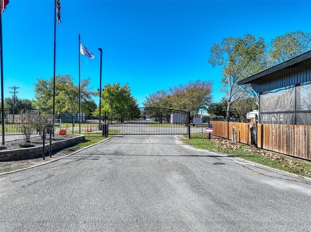 0.06 acres in Navarro County featured view