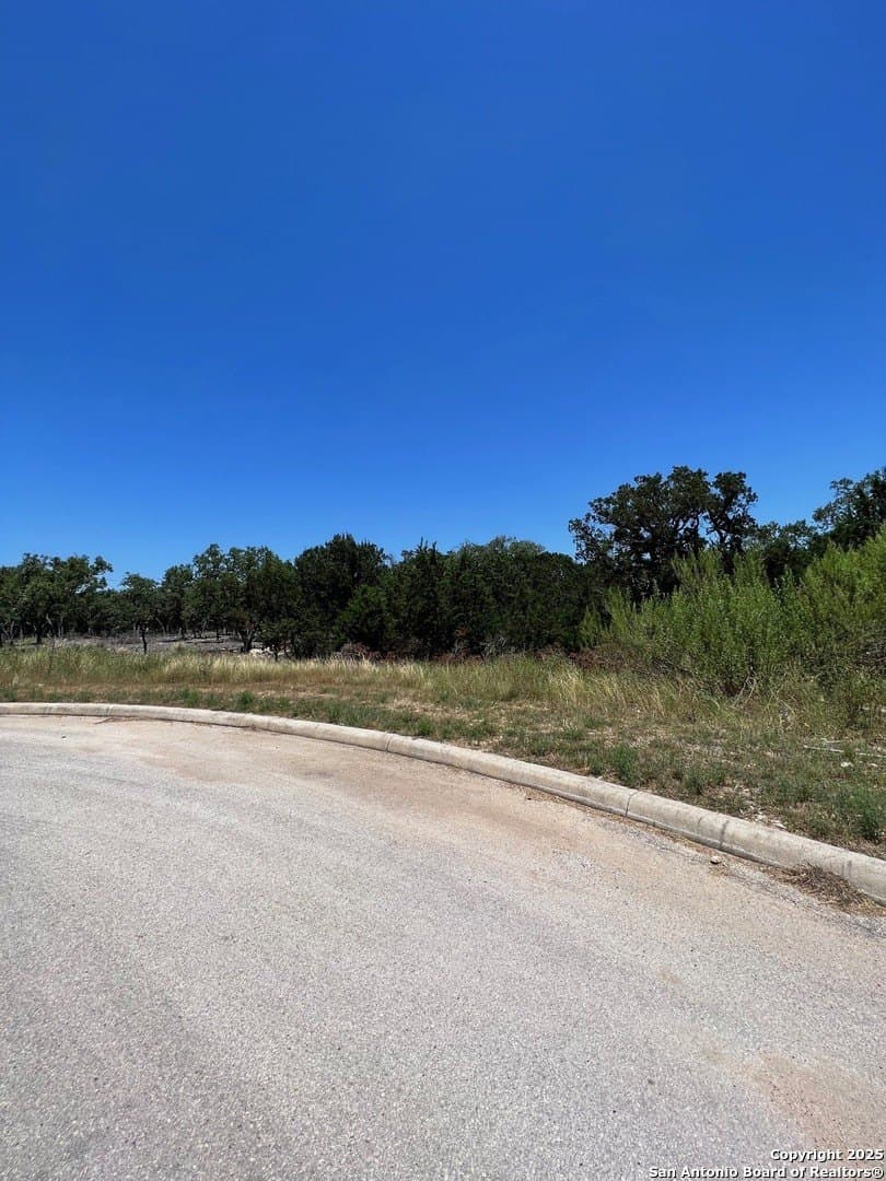 1.06 acres in Kendall County - photo 9