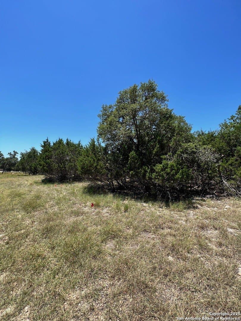 1.06 acres in Kendall County - photo 4