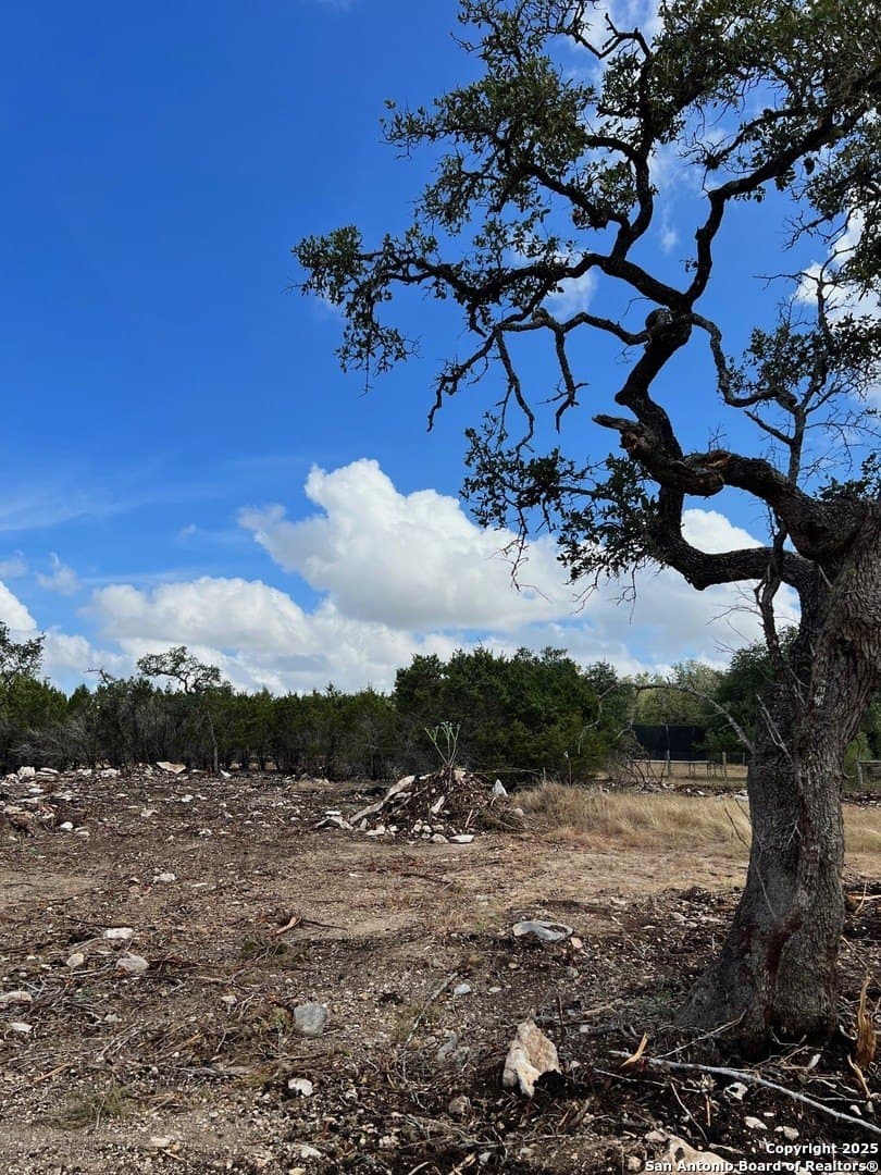 1.06 acres in Kendall County - photo 14