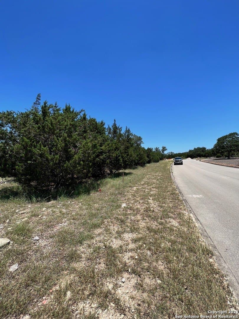 1.06 acres in Kendall County - photo 5