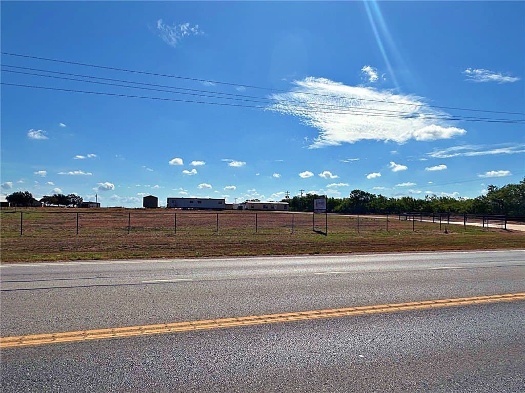 100,000 acres in Atascosa County