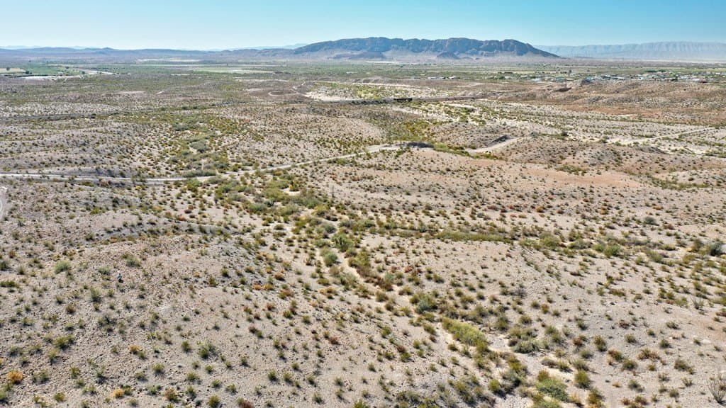 2 acres in Presidio County gallery image 4
