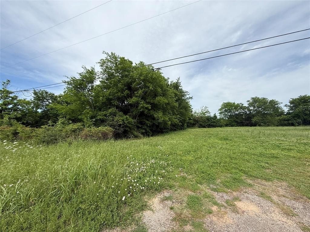 0.5 acres in Red River (TX) County gallery image 4