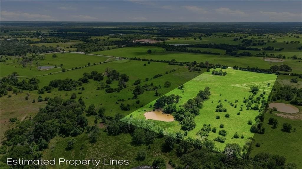 13.99 acres in Robertson County gallery image 2