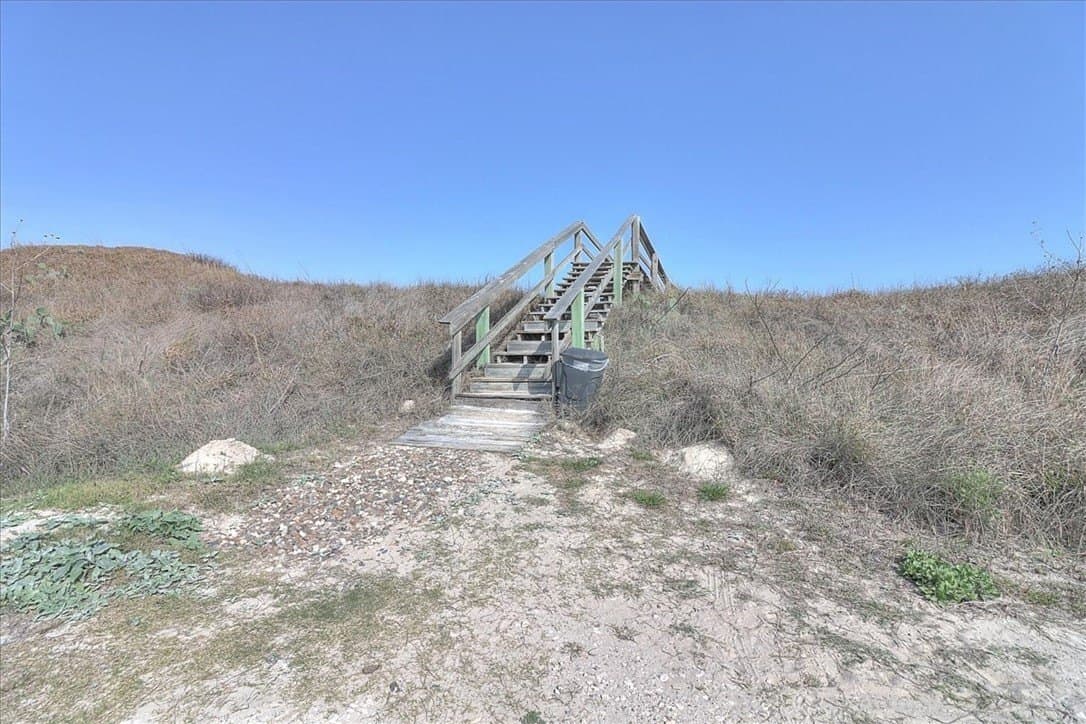 0.12 acres in Nueces County - photo 10