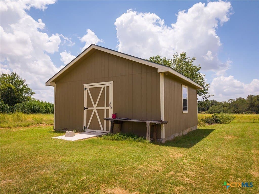 75 acres in Guadalupe County - photo 12