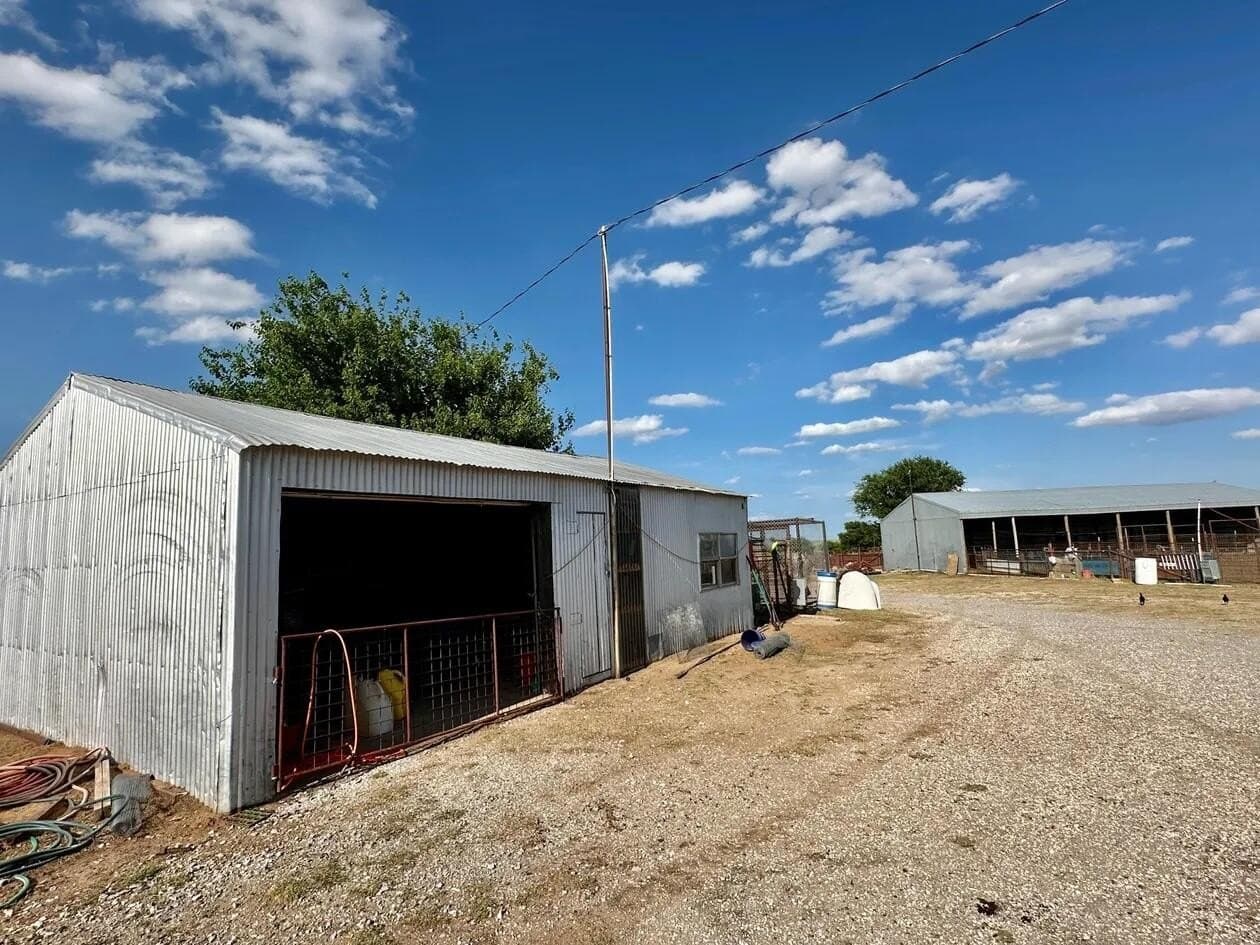 183.18 acres in Wheeler County - photo 28