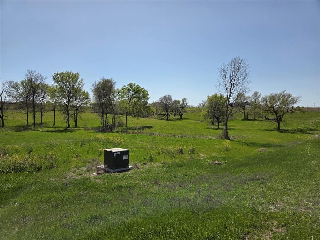 3.77 acres in Navarro County gallery image 2