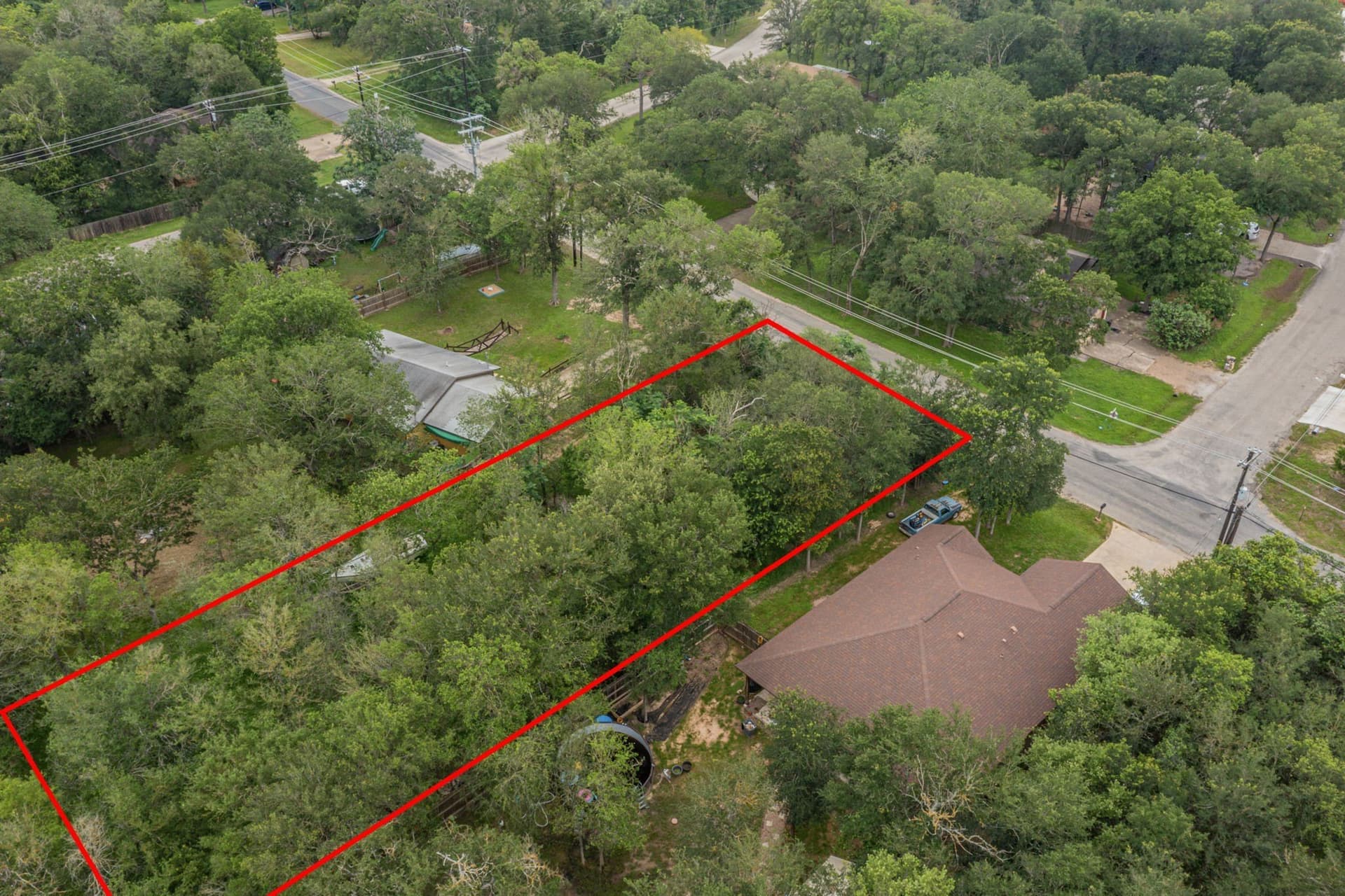 0.36 acres in Bastrop County gallery image 2