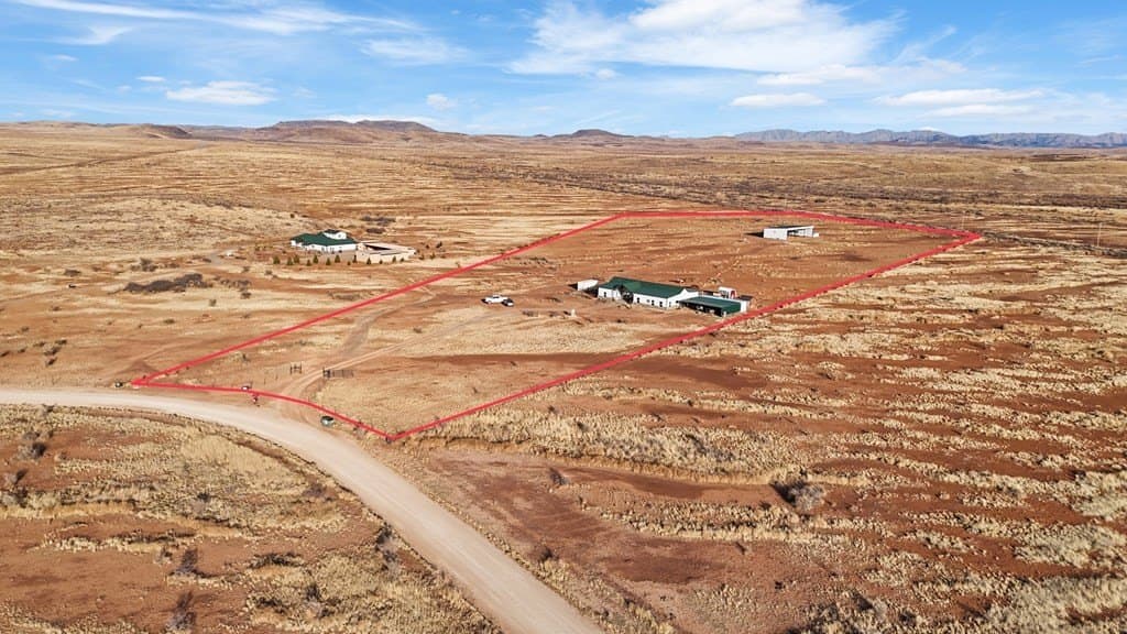 13.66 acres in Brewster County - photo 40