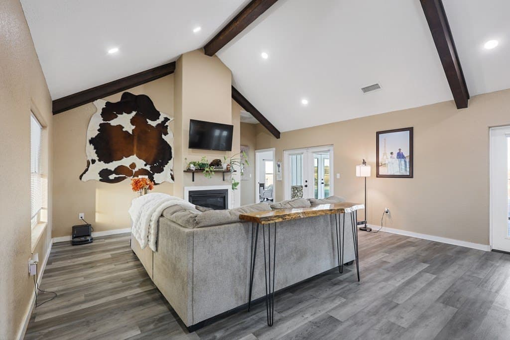 13.66 acres in Brewster County gallery image 4