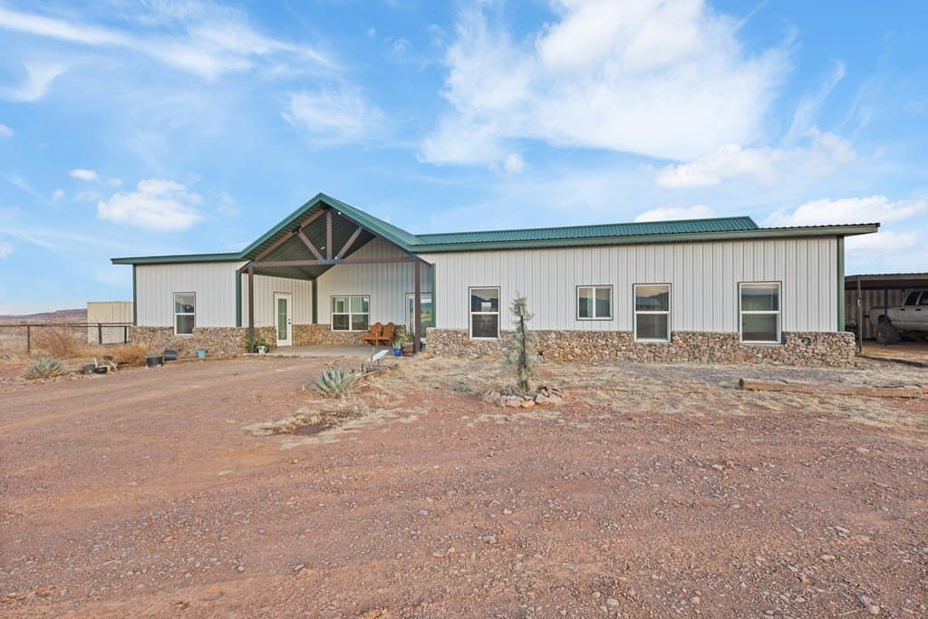 13.66 acres in Brewster County - photo 43