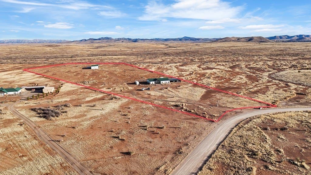 13.66 acres in Brewster County - photo 39