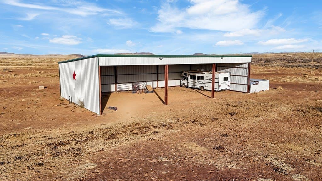 13.66 acres in Brewster County - photo 37