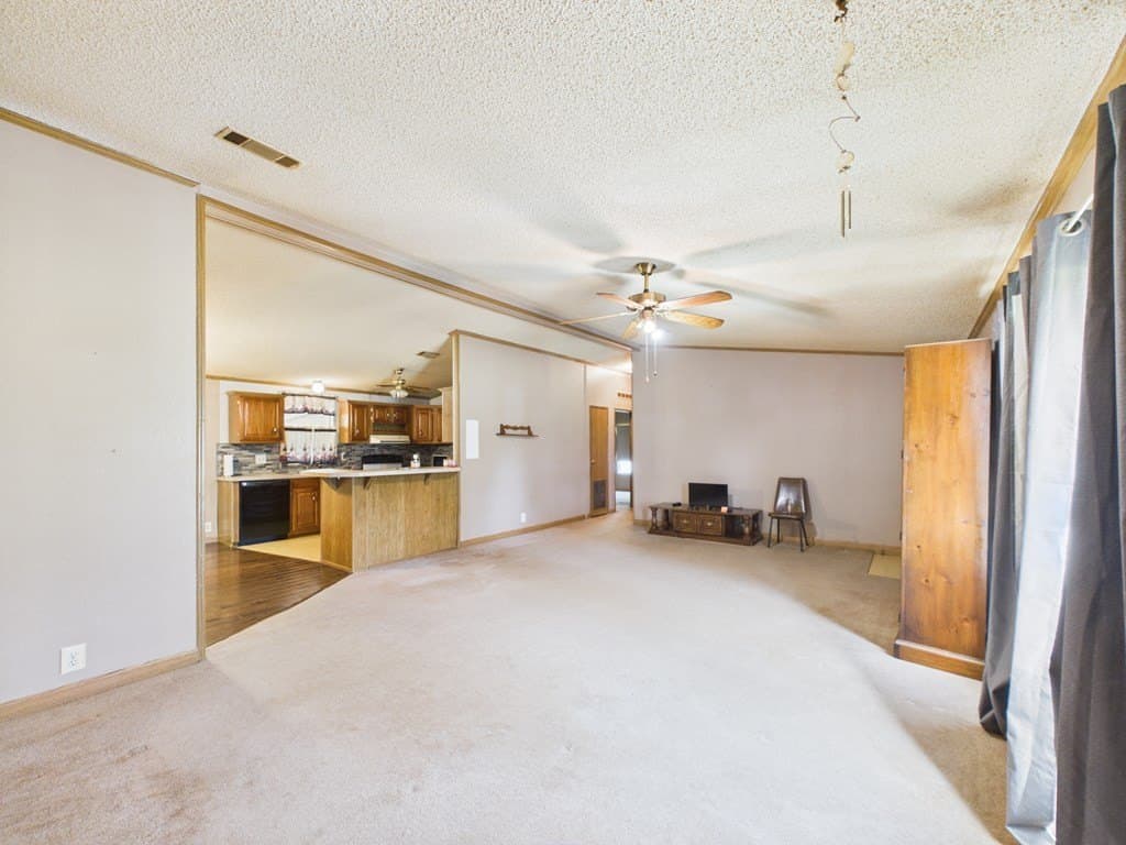 7.72 acres in Gillespie County - photo 17