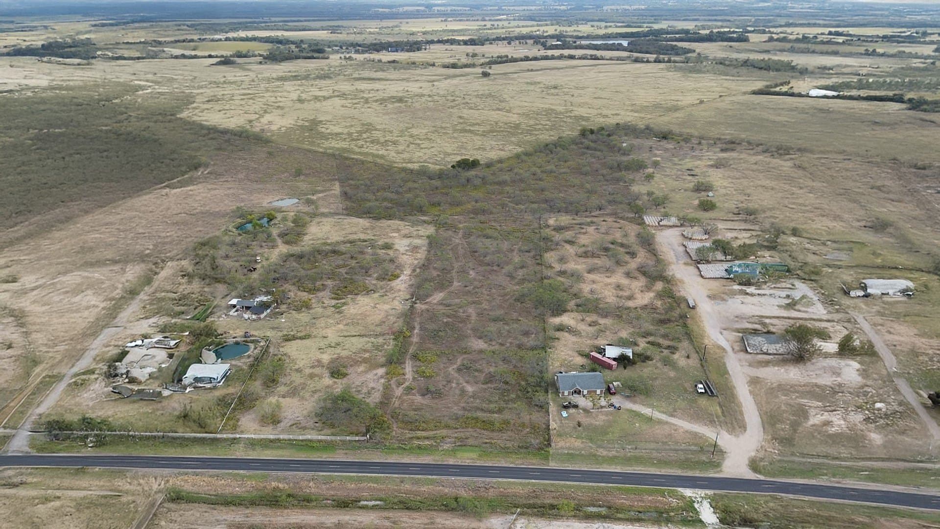 14 acres in Navarro County - photo 3