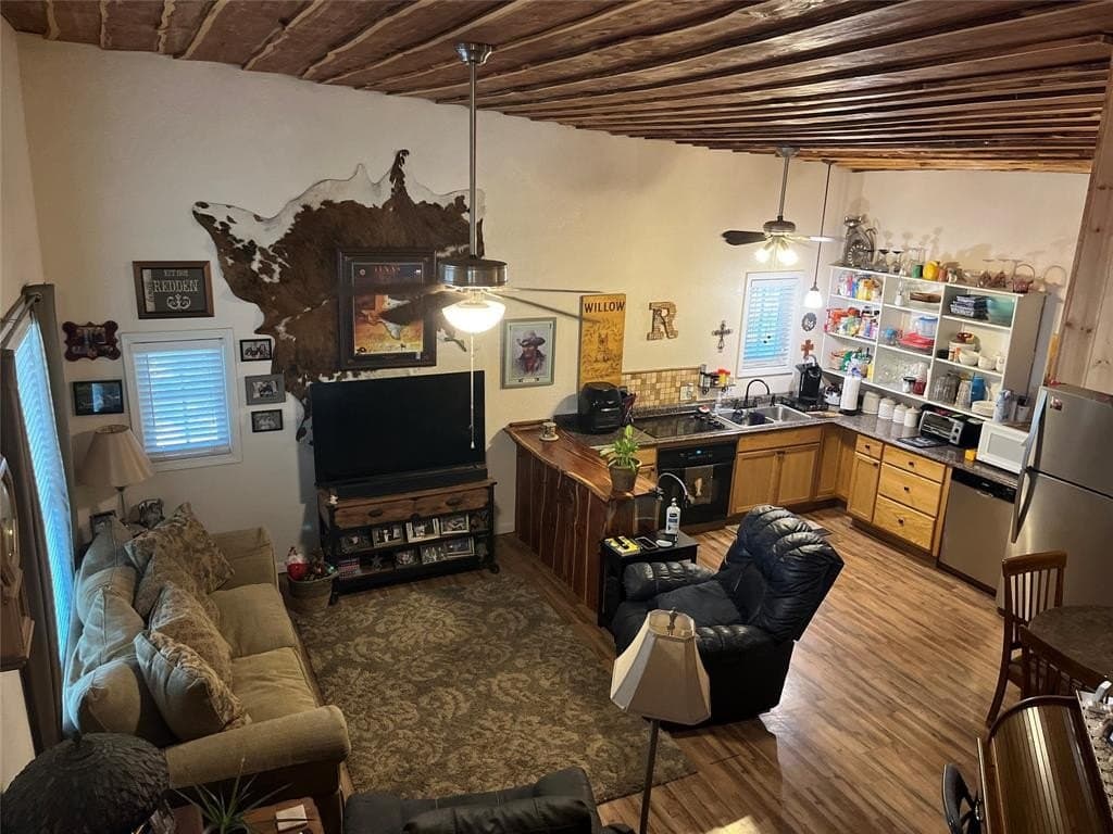 31.14 acres in Comanche County gallery image 2