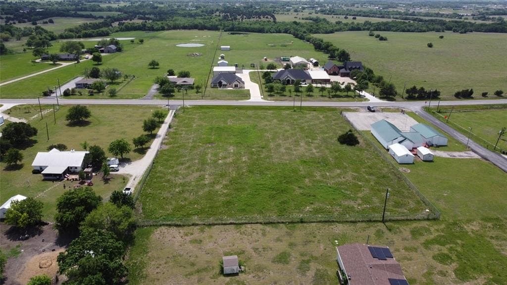 2 acres in Collin County gallery image 3