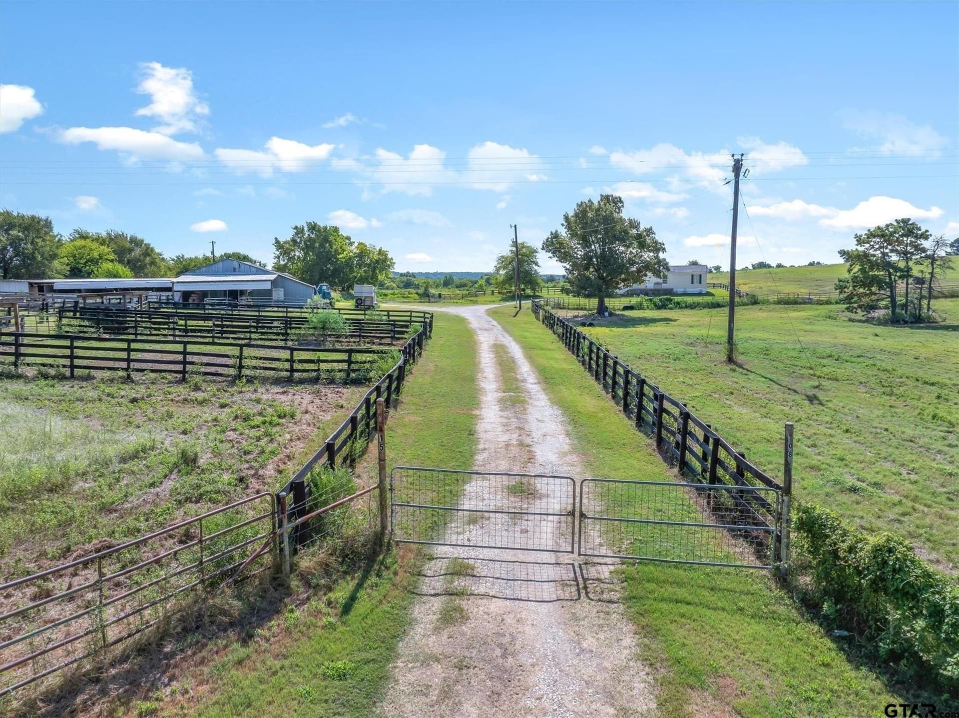 56.65 acres in Henderson County - photo 5