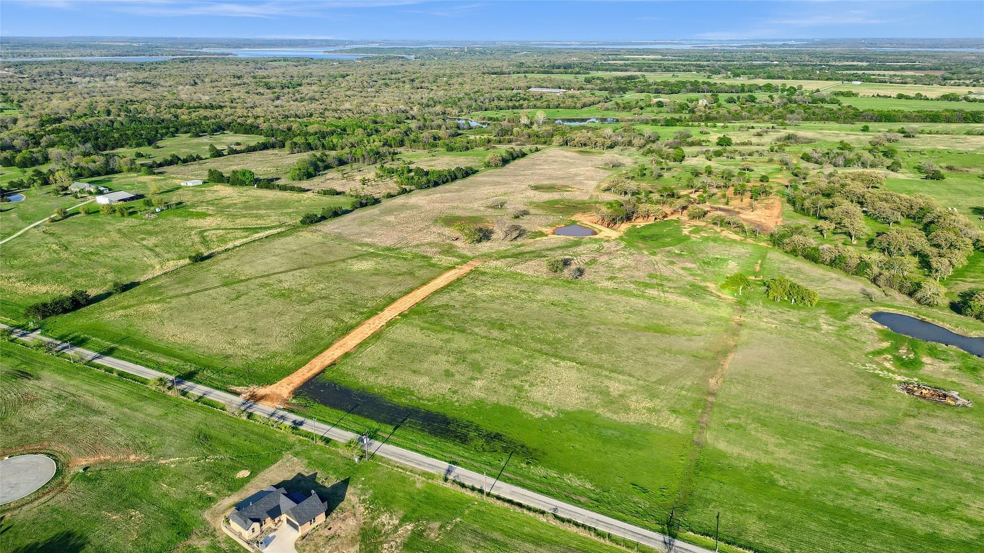 1.19 acres in Grayson County gallery image 4