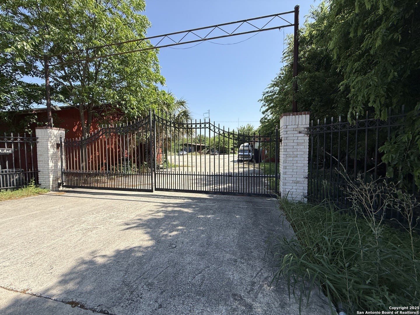 1.53 acres in Bexar County gallery image 4