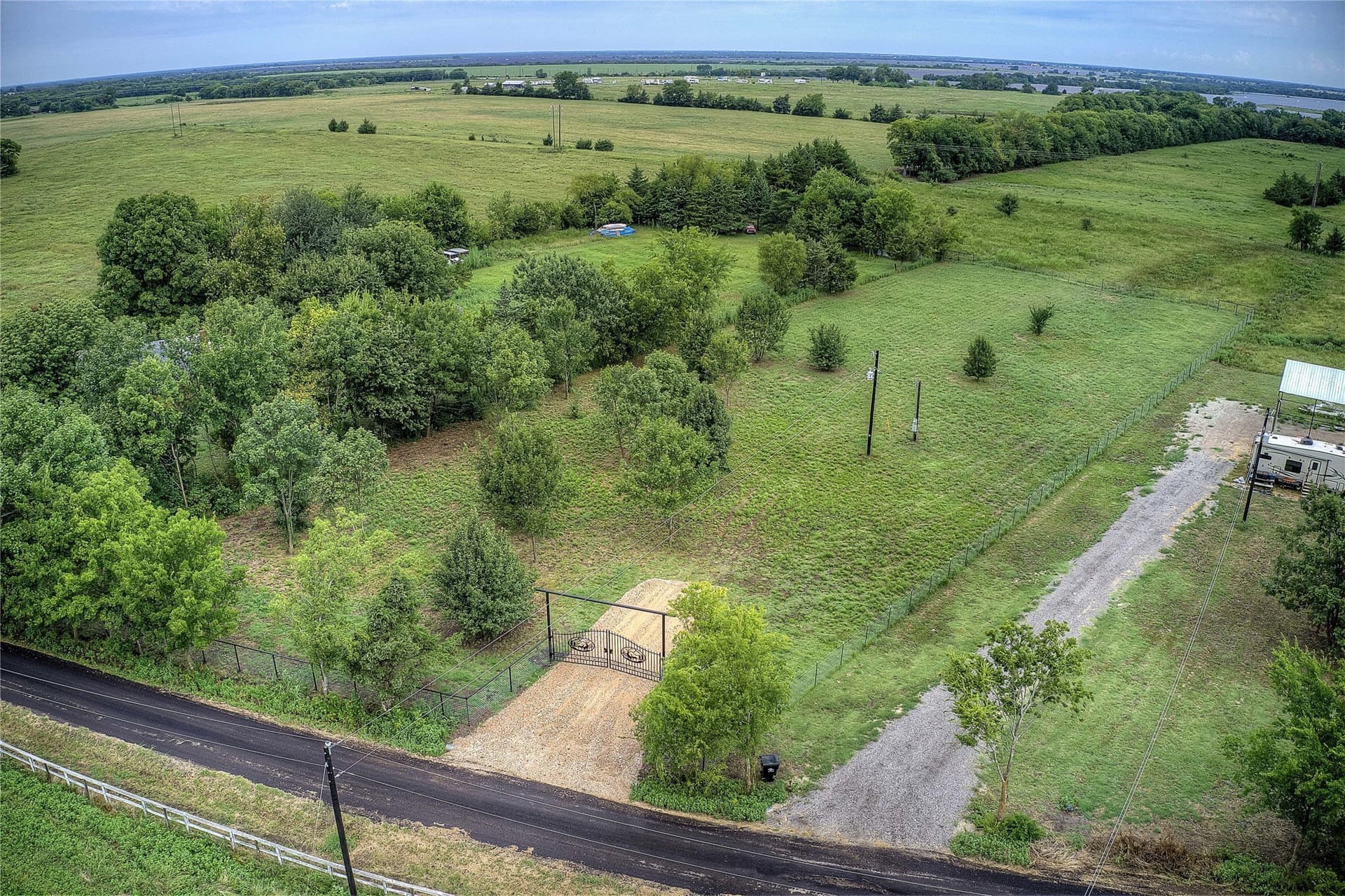 1.41 acres in Lamar County - photo 9