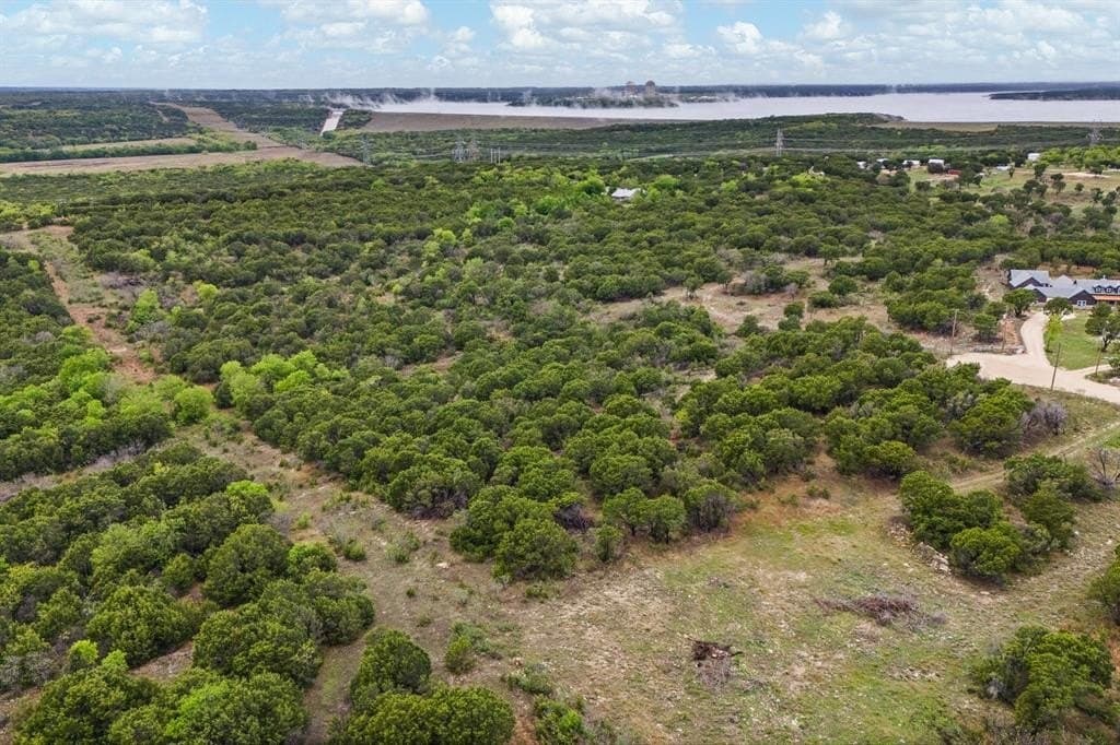 5.25 acres in Somervell County gallery image 4