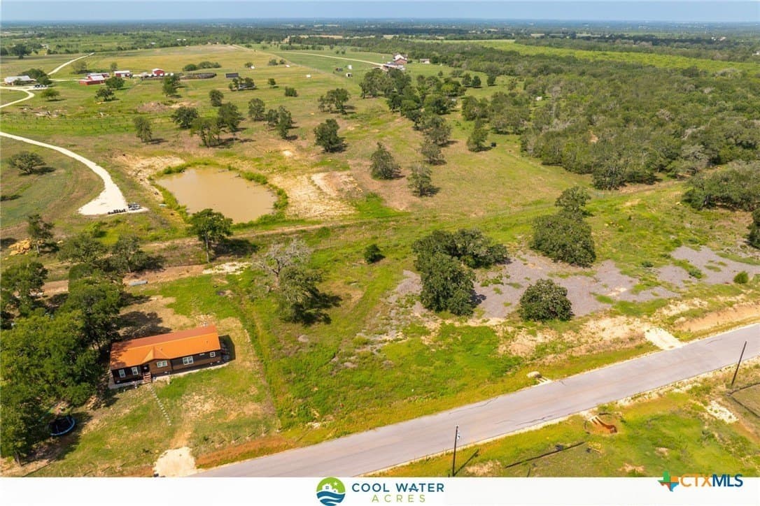 1 acres in Caldwell County gallery image 3