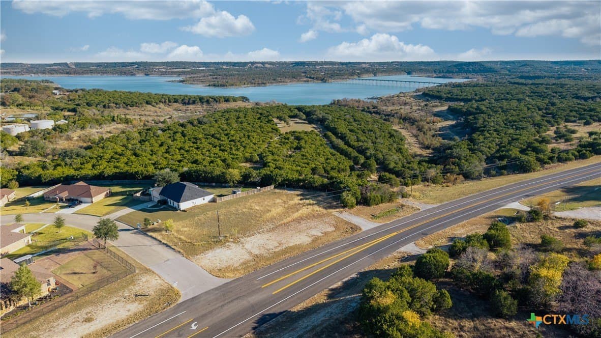 0.58 acres in Bell County - photo 9