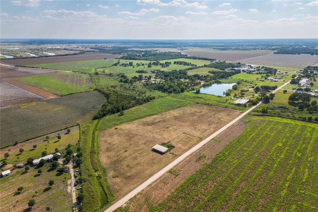 14.85 acres in McLennan County gallery image 3