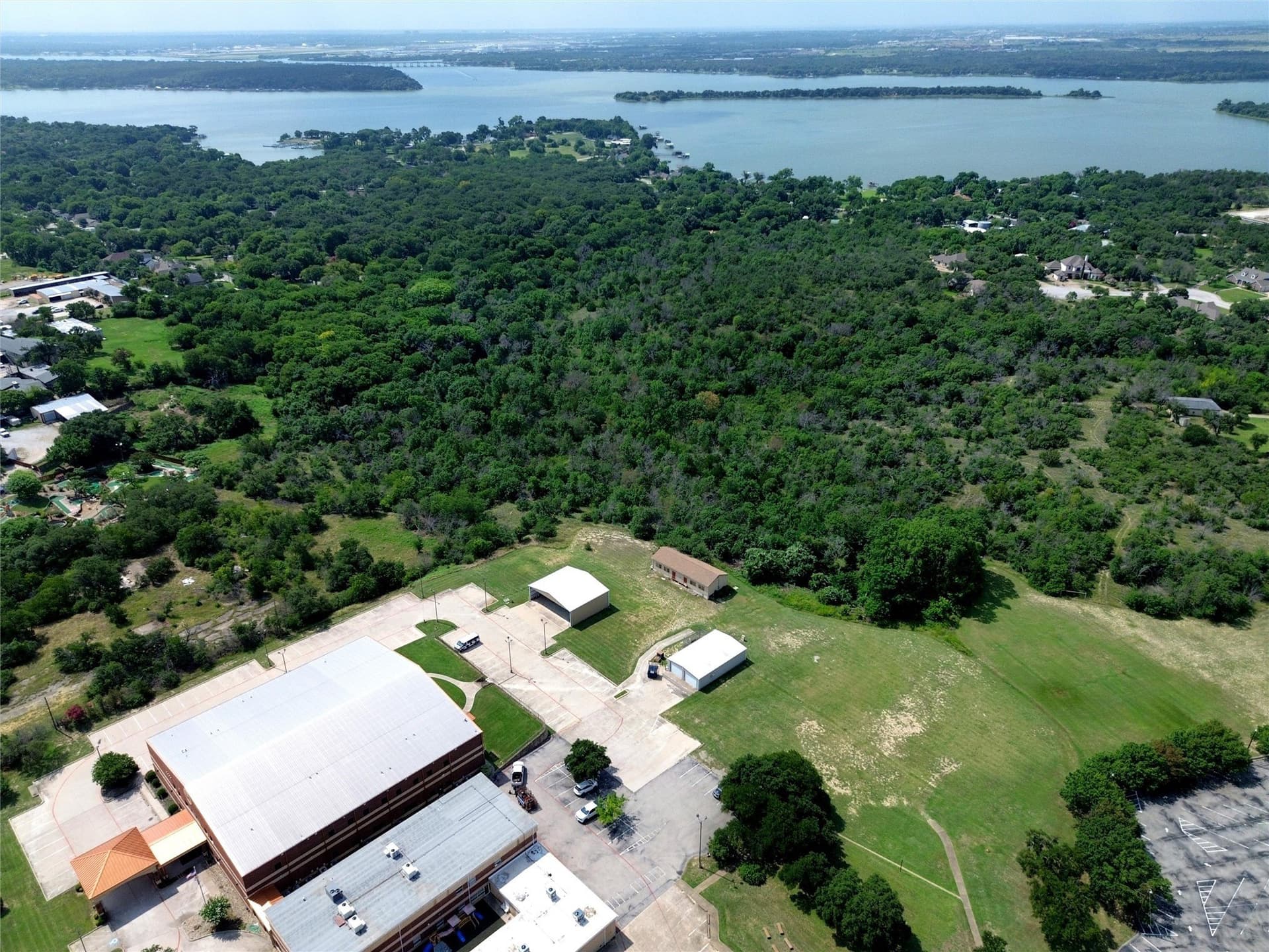36.72 acres in Tarrant County gallery image 3
