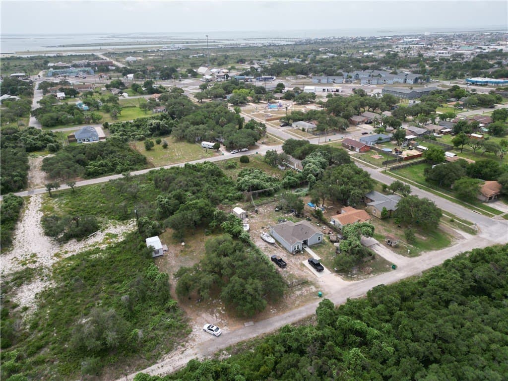 0.76 acres in San Patricio County - photo 5