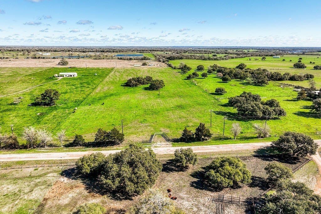 10.1 acres in Fayette County featured view