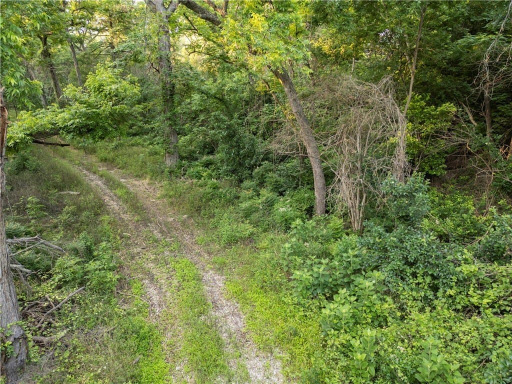 0.34 acres in McLennan County - photo 3