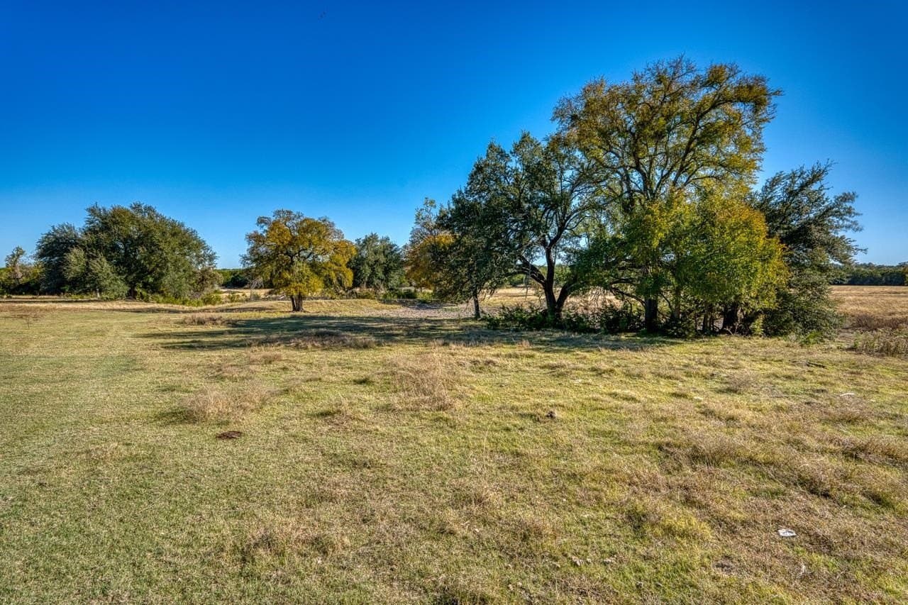 167.07 acres in Bell County - photo 18