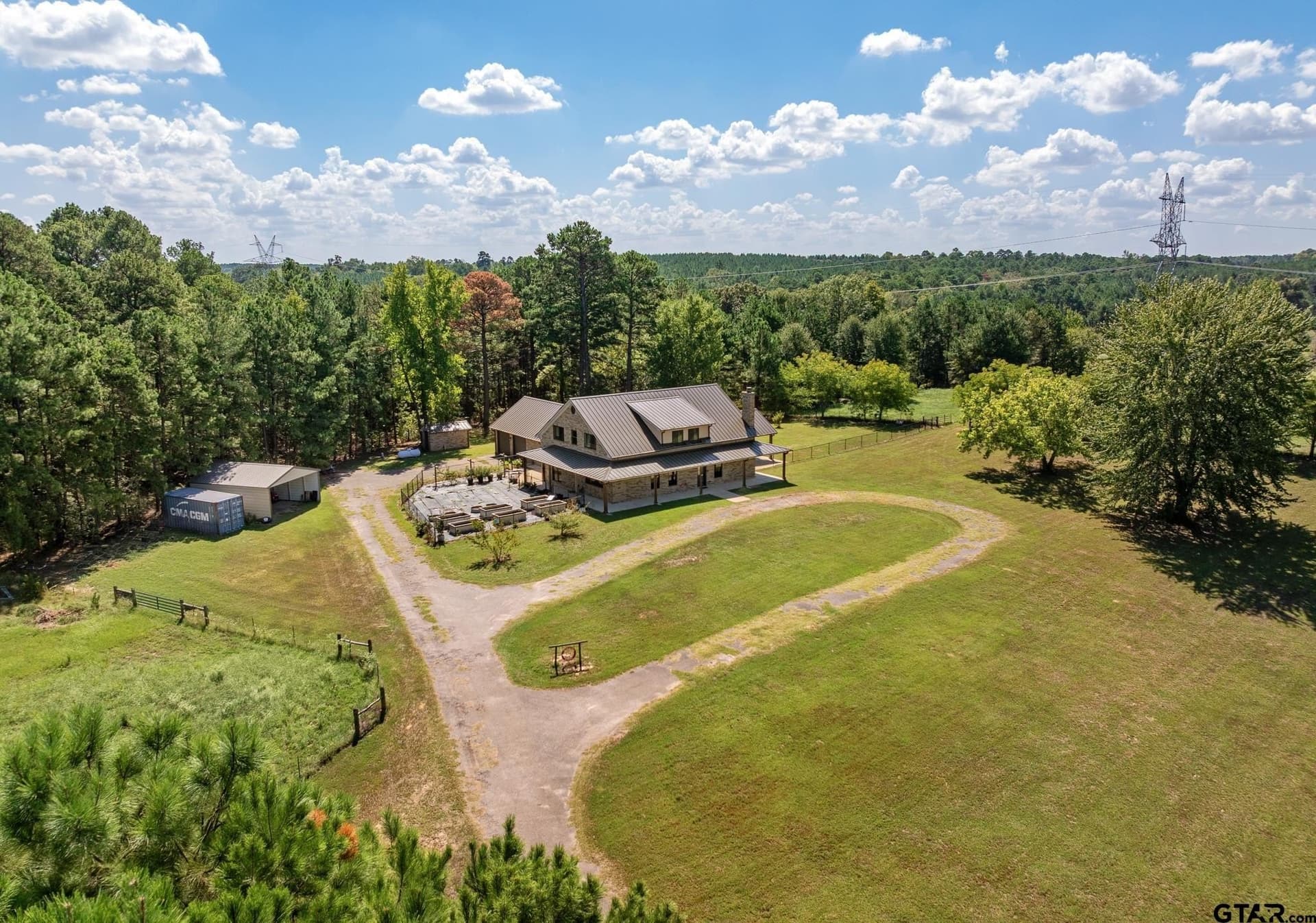 41.77 acres in Smith County - photo 2